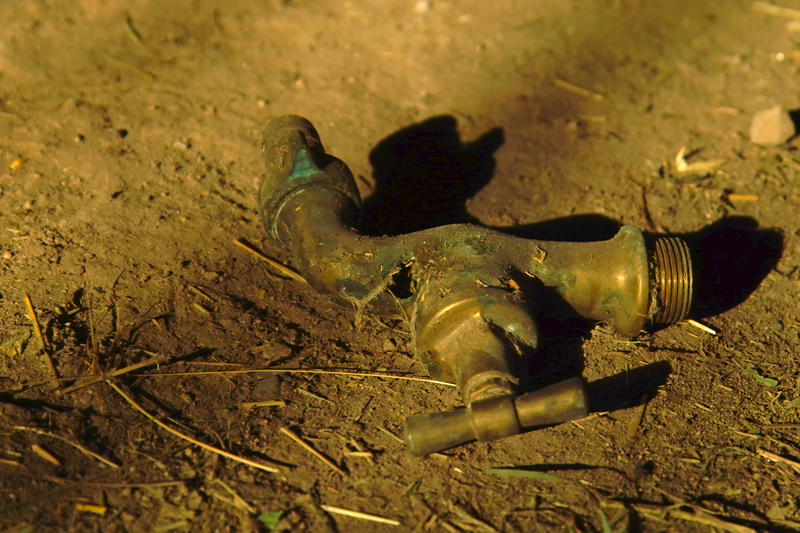 Старото кранче никога повече няма да вкуси водата