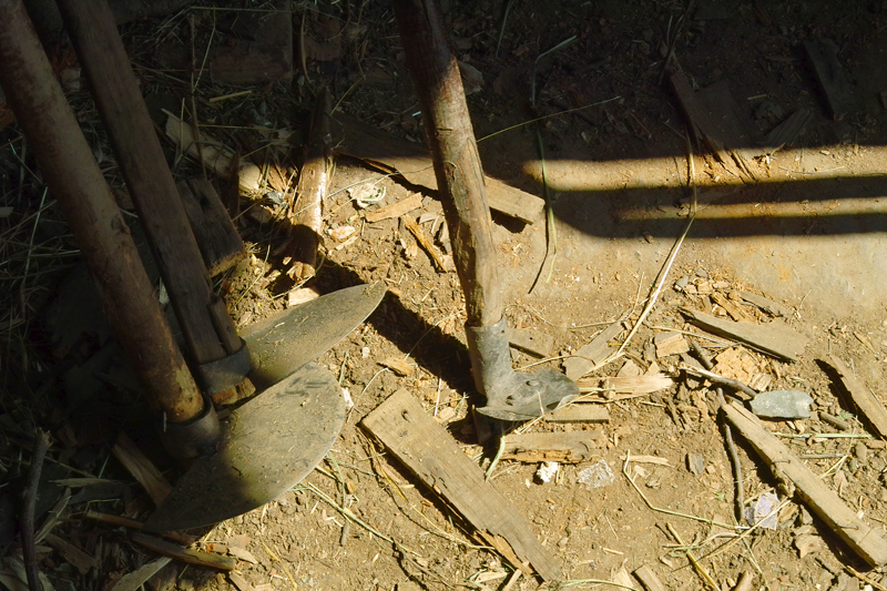 Земеделските сечива подреждат земята по различен начин